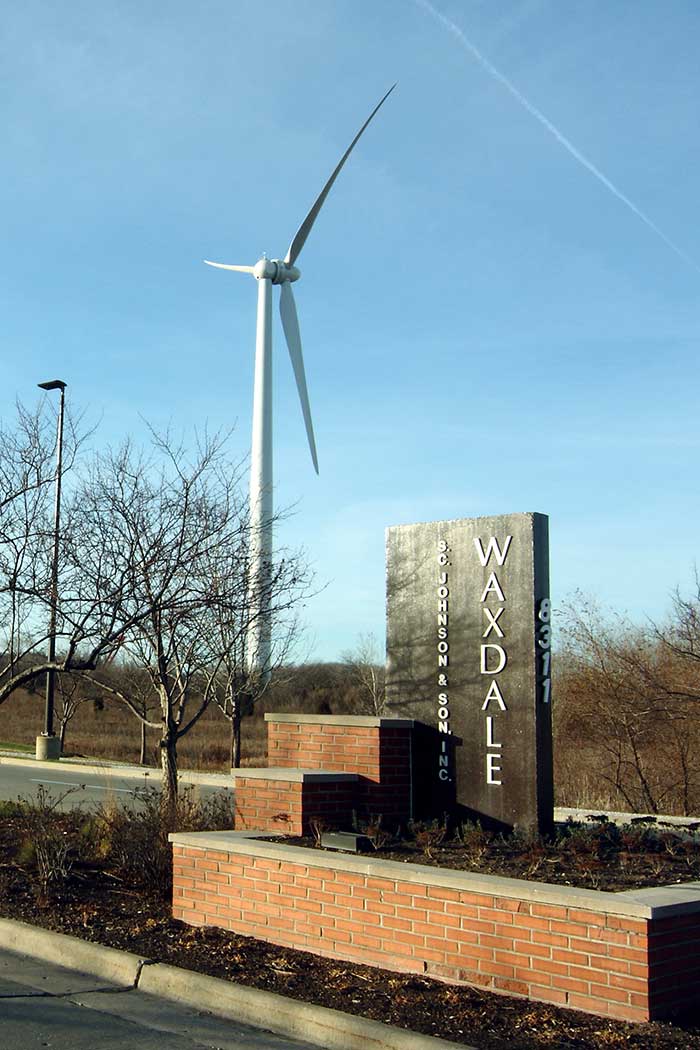 Windkraftturbinen von SC Johnson an der Produktionsstätte in Waxdale