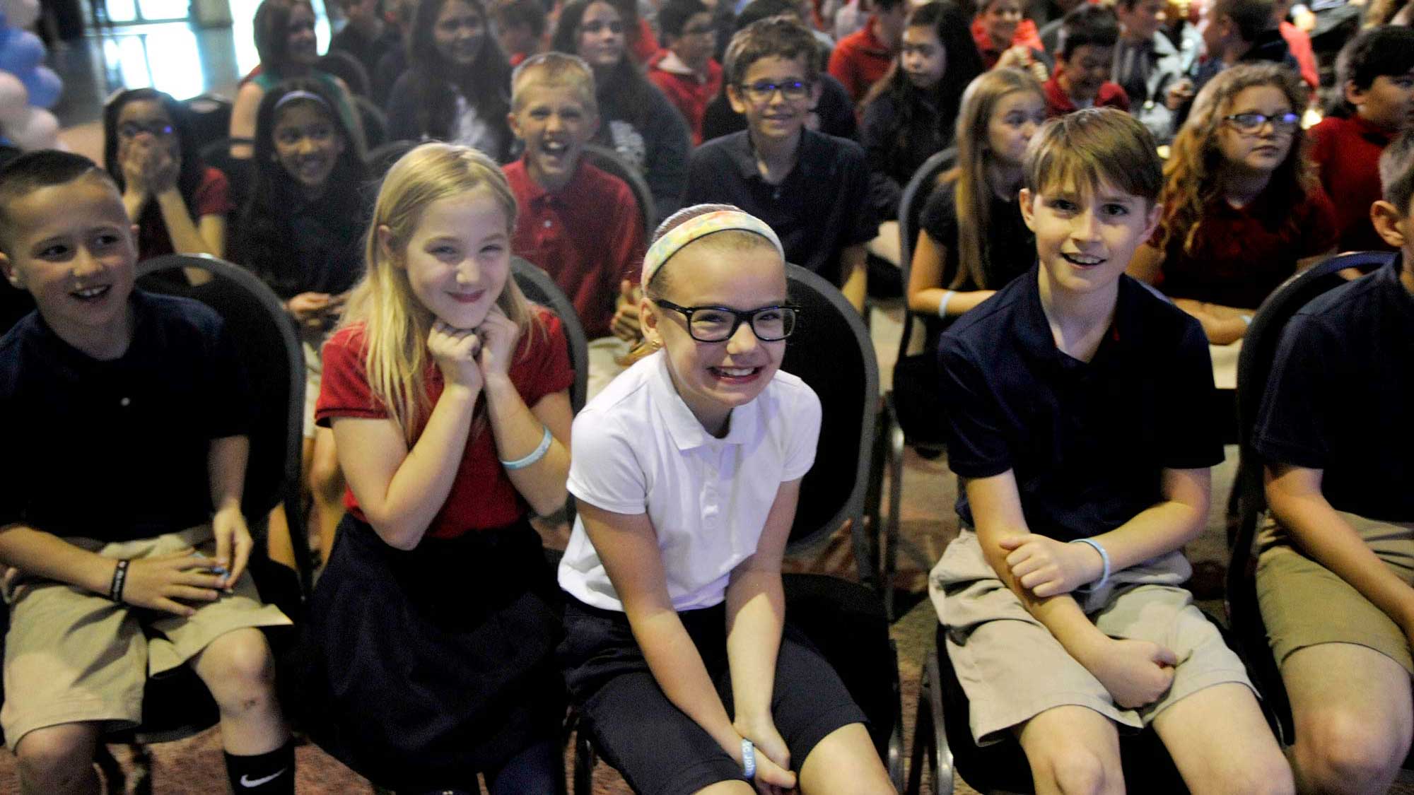 Schüler bei der SC Johnson-Feier des „Racine Wonders“-Programms